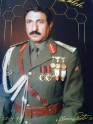 المليشيات تنهب منزل اللواء معوضة بصنعاء بعد تفجيره سابقا