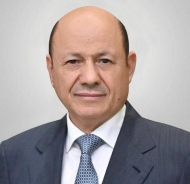 "رشاد العليمي" يؤكد لـ"سلطان العرادة" دعمه للسلطة المحلية بمأرب لإنفاذ قرارات تحريك أسعار المشتقات النفطية 