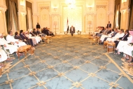 قيادات في المؤتمر الشعبي تدعو الرئيس هادي لتولي رئاسة الحزب