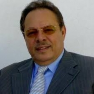 علي ناصر يدعو لوقف الحرب والاحتكام للحوار ونبذ العنف