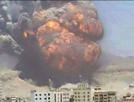 عالقون بين جحيمين