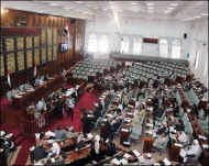 مجلس النواب يقر تعديلاً دستورياً يوسّع عضوية مجلس الشورى ويستبعد الشباب