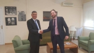 اليمن يطالب اسبانيا بإدراجها ضمن الدول ذات الأولوية