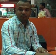 اسرة عمار مكنون تطالب رئيس ومستشار مصلحة الجمارك بتحمل مسؤولية اطلاق سراح ابنها