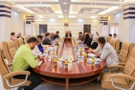 الحكومة اليمنية تحذر من كوارث بيئية جراء تصعيد الحوثيين في البحر الأحمر